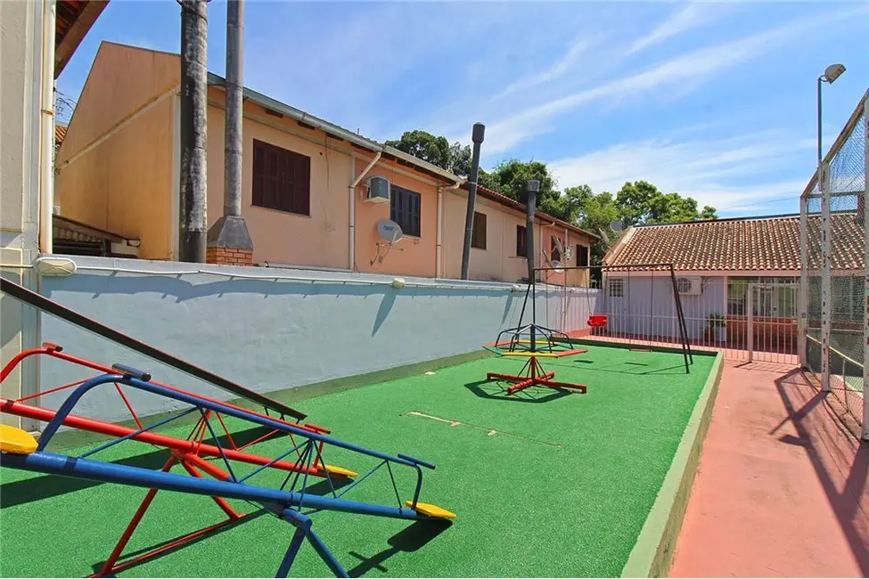 Foto 9 de Casa de Condomínio com 2 quartos à venda, 61m2 em Vila Nova, Porto Alegre - RS