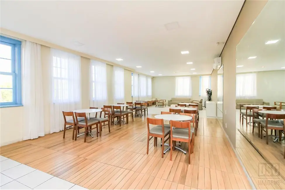 Apartamento com 3 quartos à venda, 72m2 em Teresópolis, Porto Alegre - RS - imagem 3 Foto 3 de Apartamento com 3 quartos à venda, 72m2 em Teresópolis, Porto Alegre - RS