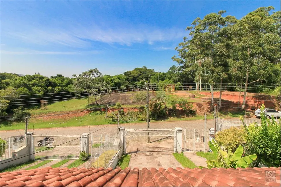 Casa com 3 quartos à venda, 289m2 em Ipanema, Porto Alegre - RS - imagem 4 Foto 4 de Casa com 3 quartos à venda, 289m2 em Ipanema, Porto Alegre - RS