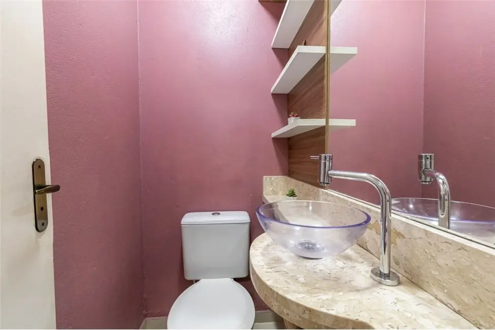 Casa de Condomínio com 2 quartos à venda, 89m2 em Niterói, Canoas - RS - imagem 6 Foto 6 de Casa de Condomínio com 2 quartos à venda, 89m2 em Niterói, Canoas - RS