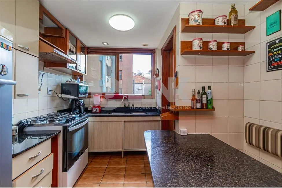 Apartamento com 3 quartos à venda, 124m2 em Petrópolis, Porto Alegre - RS - imagem 9 Foto 9 de Apartamento com 3 quartos à venda, 124m2 em Petrópolis, Porto Alegre - RS