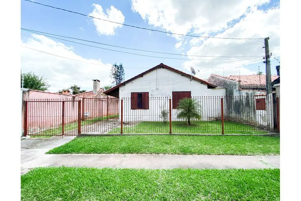 Foto 2 de Casa com 2 quartos à venda, 58m2 em Harmonia, Canoas - RS