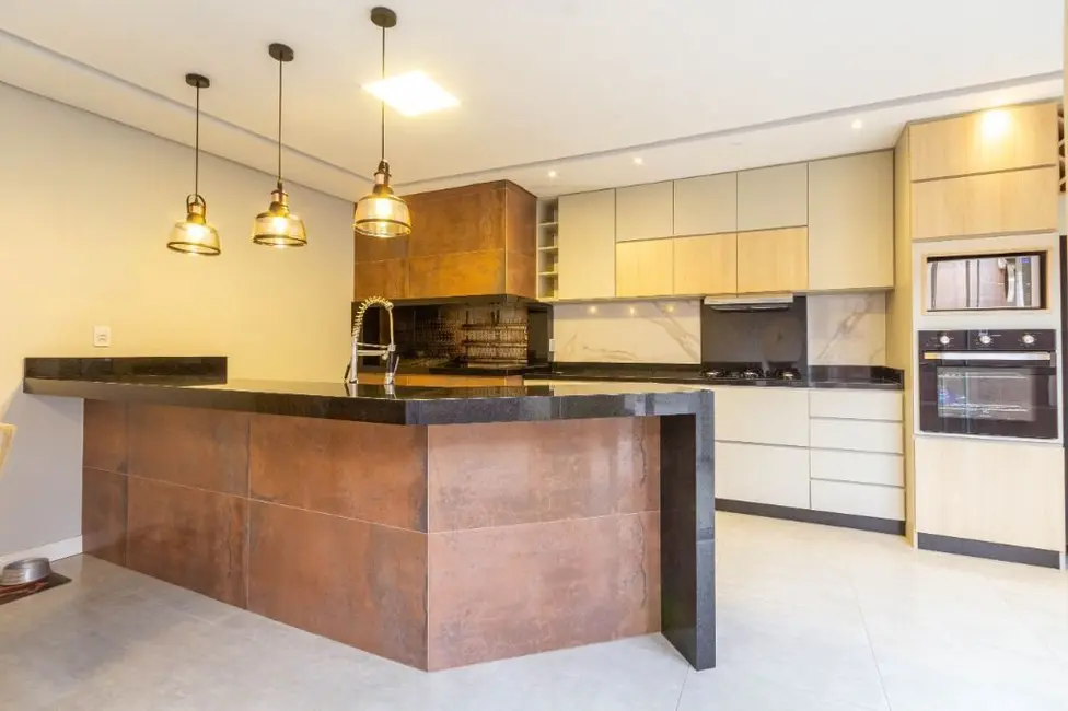 Foto 2 de Casa de Condomínio com 3 quartos à venda, 120m2 em Cachoeirinha - RS