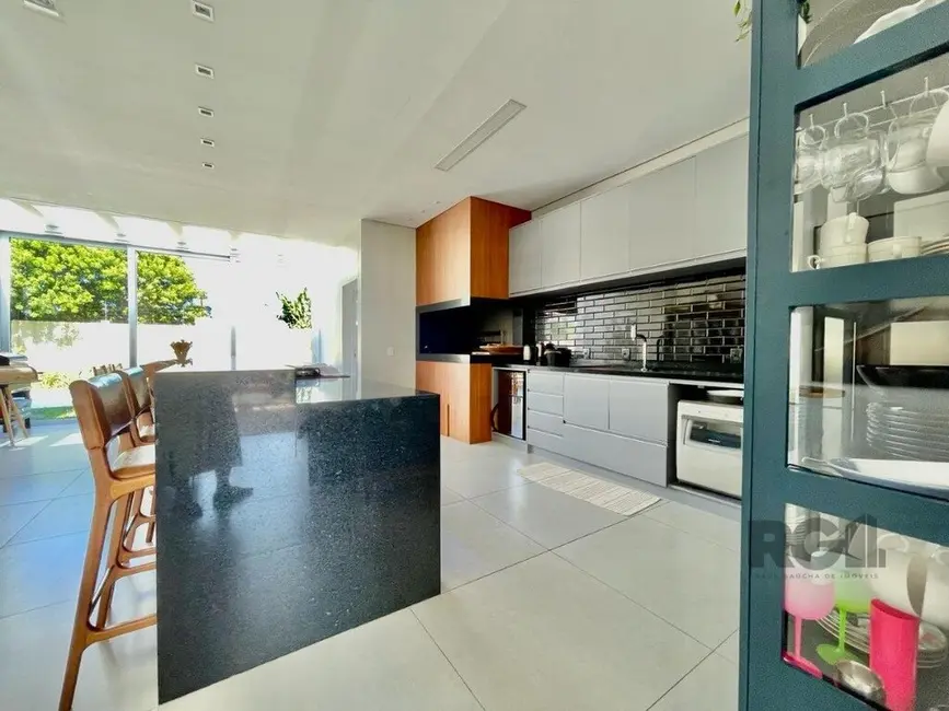 Foto 6 de Casa de Condomínio com 4 quartos à venda, 200m2 em Xangri-lá - RS