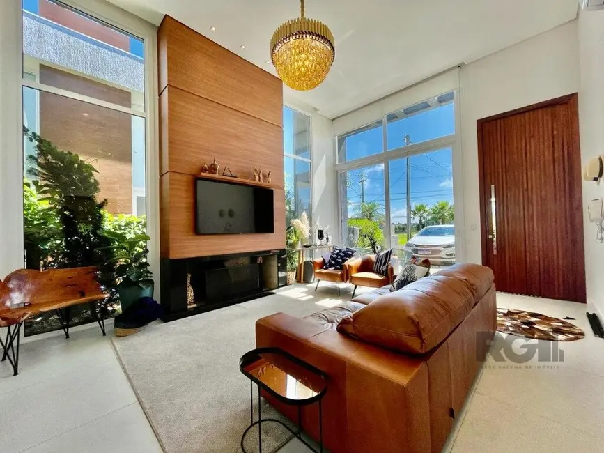 Foto 1 de Casa de Condomínio com 4 quartos à venda, 200m2 em Xangri-lá - RS