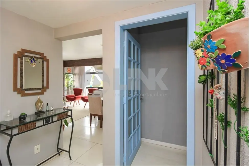 Apartamento com 4 quartos à venda, 114m2 em Higienópolis, Porto Alegre - RS - imagem 5 Foto 5 de Apartamento com 4 quartos à venda, 114m2 em Higienópolis, Porto Alegre - RS