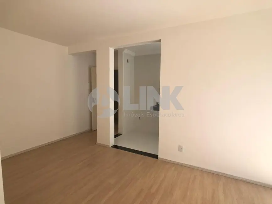 Apartamento com 2 quartos à venda, 49m2 em Jardim Itu, Porto Alegre - RS - imagem 6 Foto 6 de Apartamento com 2 quartos à venda, 49m2 em Jardim Itu, Porto Alegre - RS