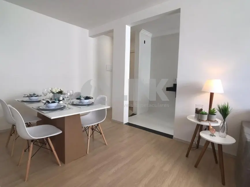 Apartamento com 2 quartos à venda, 49m2 em Jardim Itu, Porto Alegre - RS - imagem 4 Foto 4 de Apartamento com 2 quartos à venda, 49m2 em Jardim Itu, Porto Alegre - RS