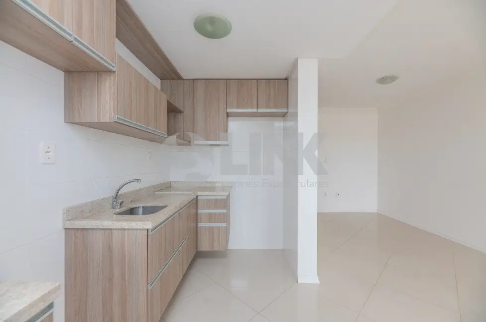 Foto 4 de Apartamento com 2 quartos à venda, 78m2 em Jardim Itu, Porto Alegre - RS