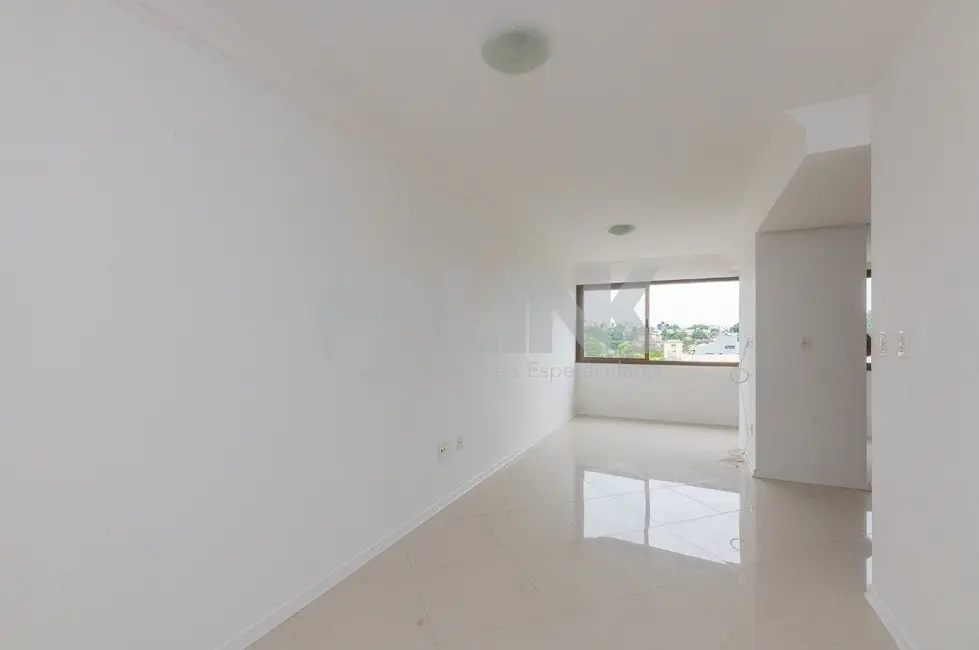 Foto 2 de Apartamento com 2 quartos à venda, 78m2 em Jardim Itu, Porto Alegre - RS