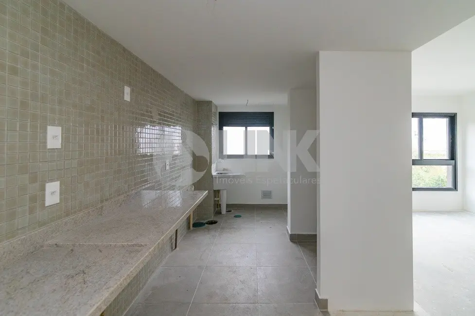 Apartamento com 3 quartos à venda, 92m2 em Menino Deus, Porto Alegre - RS - imagem 8 Foto 8 de Apartamento com 3 quartos à venda, 92m2 em Menino Deus, Porto Alegre - RS
