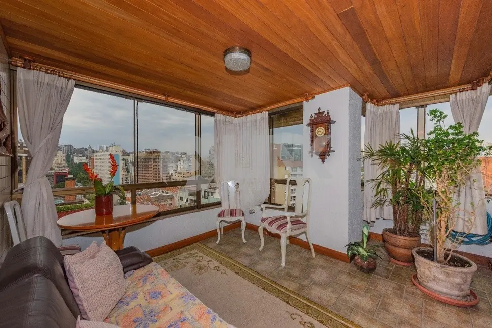 Foto 2 de Apartamento com 3 quartos à venda, 197m2 em Auxiliadora, Porto Alegre - RS