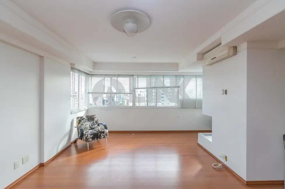 Foto 8 de Apartamento com 2 quartos à venda, 88m2 em Moinhos de Vento, Porto Alegre - RS