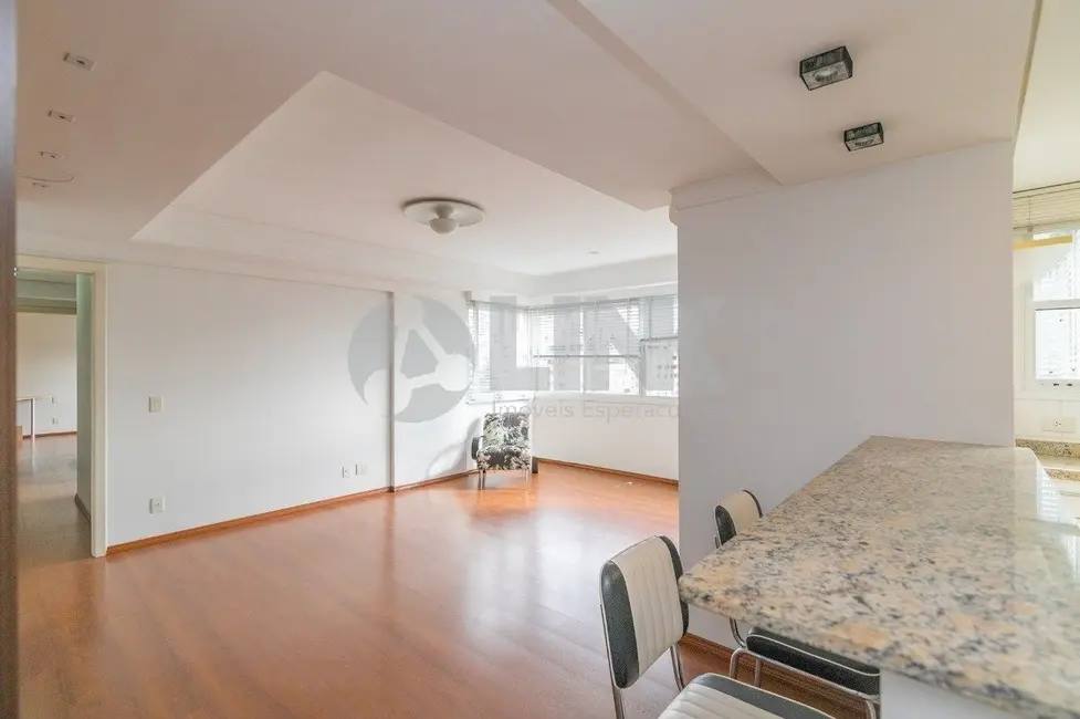 Foto 6 de Apartamento com 2 quartos à venda, 88m2 em Moinhos de Vento, Porto Alegre - RS