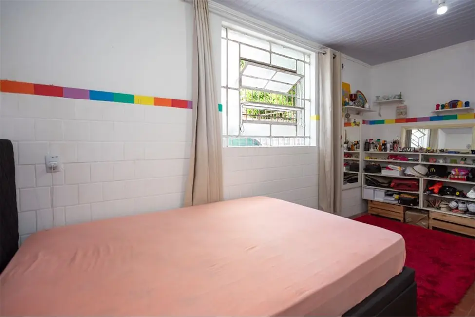 Foto 8 de Casa com 3 quartos à venda, 300m2 em Sarandi, Porto Alegre - RS