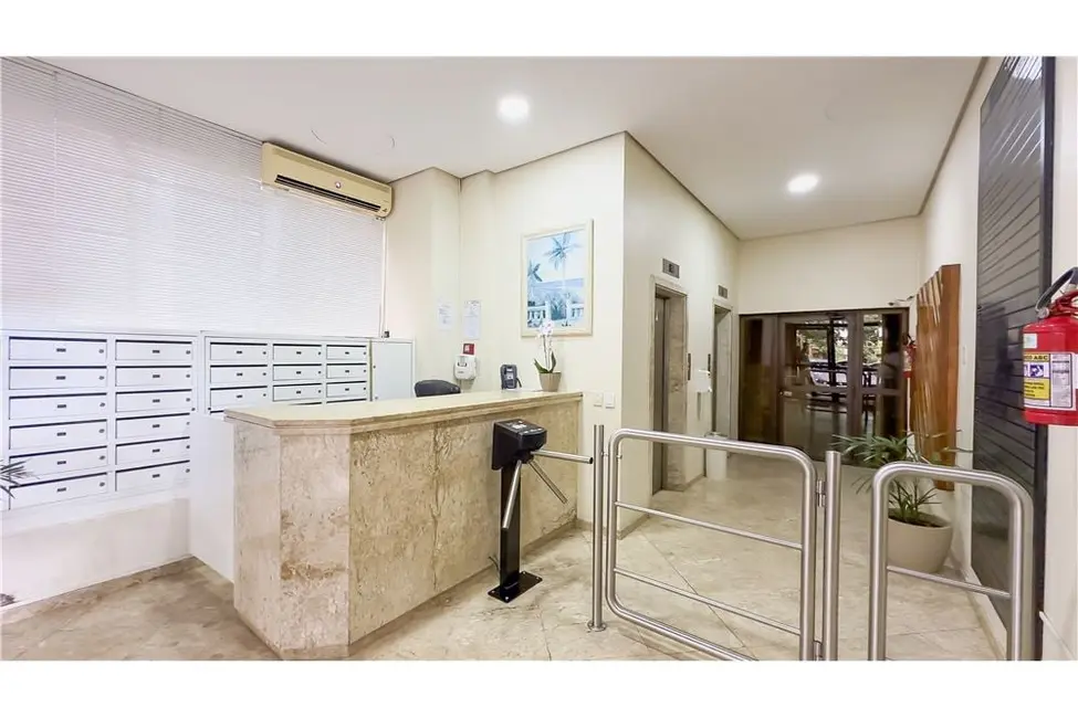 Foto 6 de Sala Comercial à venda, 44m2 em Moinhos de Vento, Porto Alegre - RS