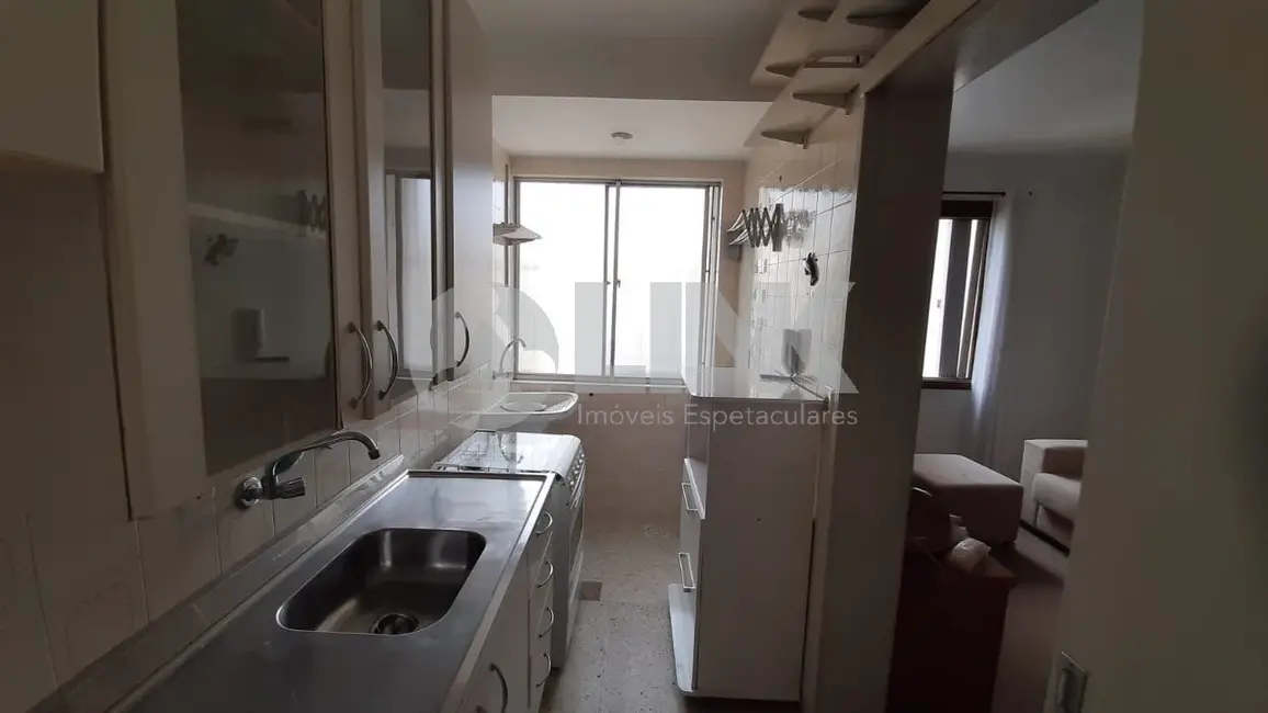 Foto 6 de Apartamento com 1 quarto à venda, 38m2 em Santo Antônio, Porto Alegre - RS