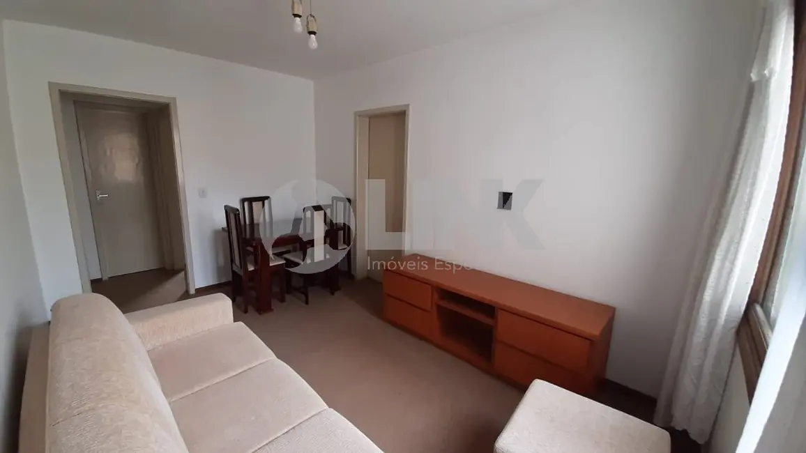 Foto 4 de Apartamento com 1 quarto à venda, 38m2 em Santo Antônio, Porto Alegre - RS