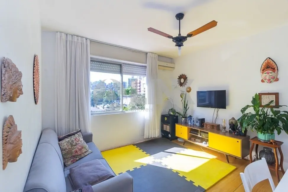 Foto 2 de Apartamento com 2 quartos à venda, 61m2 em Santana, Porto Alegre - RS
