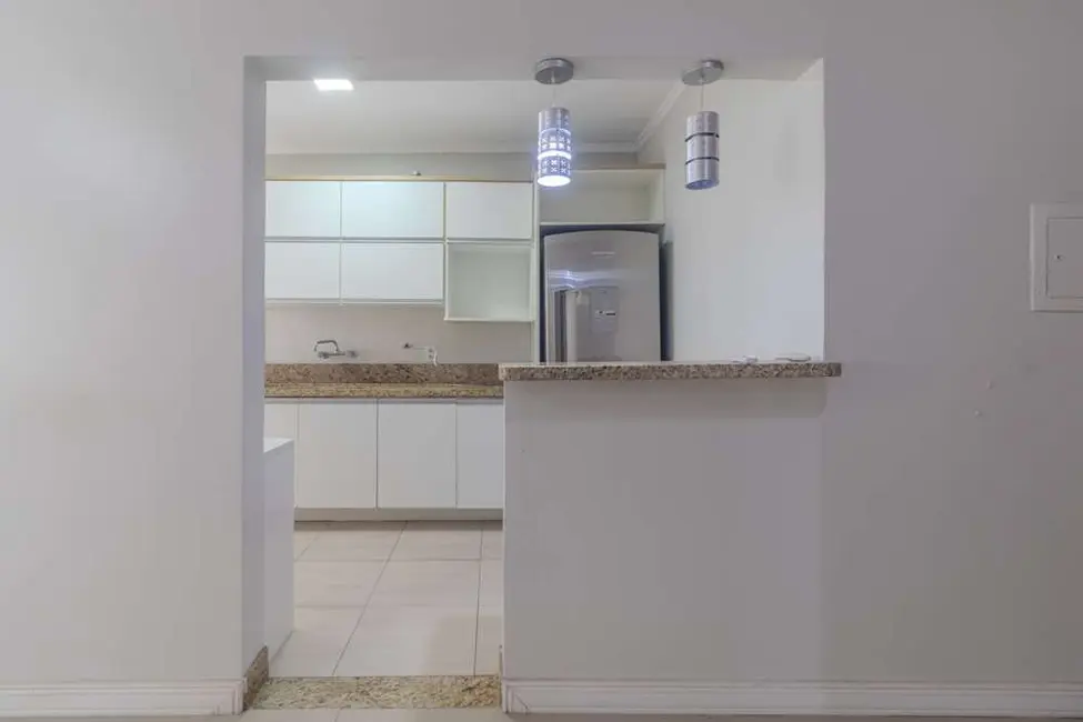 Apartamento com 3 quartos à venda, 93m2 em Higienópolis, Porto Alegre - RS - imagem 5 Foto 5 de Apartamento com 3 quartos à venda, 93m2 em Higienópolis, Porto Alegre - RS