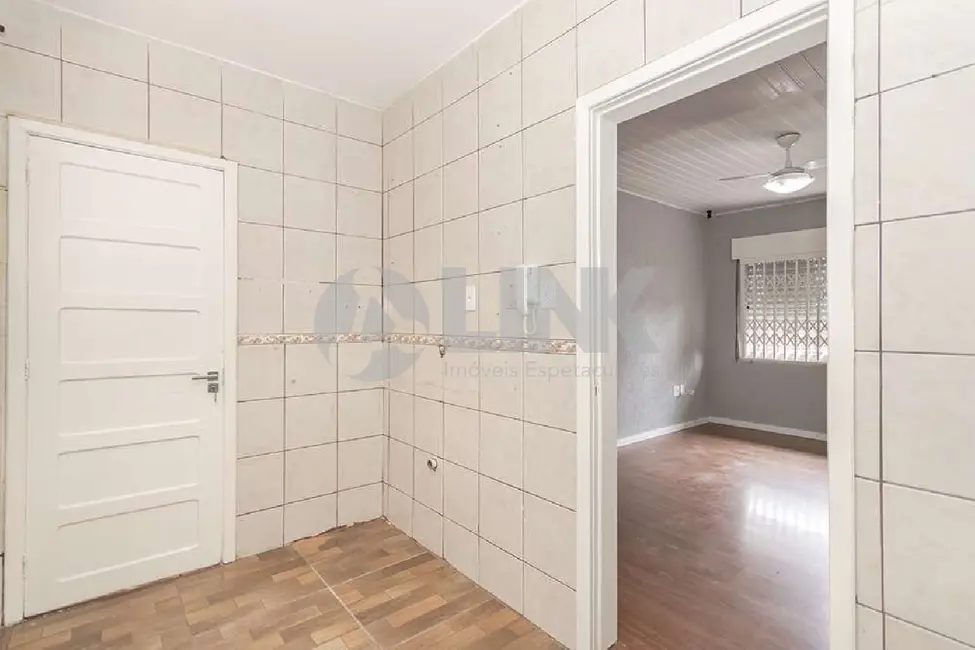 Apartamento com 2 quartos à venda, 55m2 em Vila Ipiranga, Porto Alegre - RS - imagem 7 Foto 7 de Apartamento com 2 quartos à venda, 55m2 em Vila Ipiranga, Porto Alegre - RS