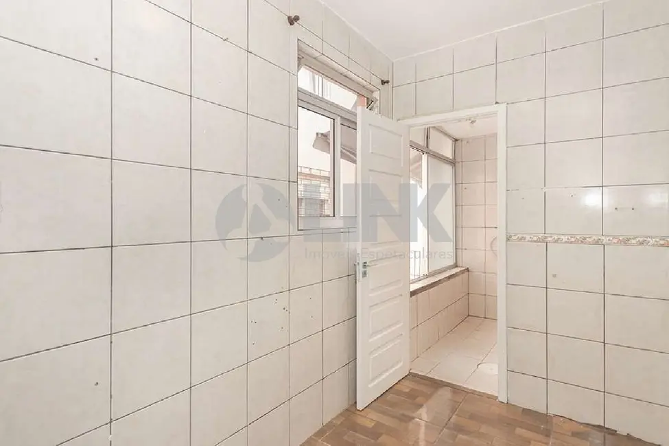 Apartamento com 2 quartos à venda, 55m2 em Vila Ipiranga, Porto Alegre - RS - imagem 6 Foto 6 de Apartamento com 2 quartos à venda, 55m2 em Vila Ipiranga, Porto Alegre - RS