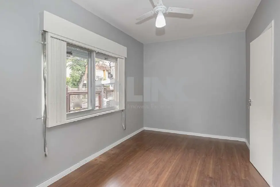 Apartamento com 2 quartos à venda, 55m2 em Vila Ipiranga, Porto Alegre - RS - imagem 4 Foto 4 de Apartamento com 2 quartos à venda, 55m2 em Vila Ipiranga, Porto Alegre - RS