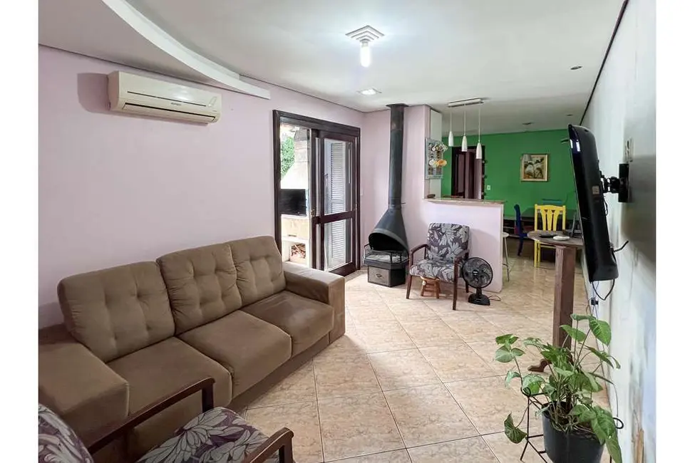 Foto 1 de Casa com 4 quartos à venda, 145m2 em Igara, Canoas - RS