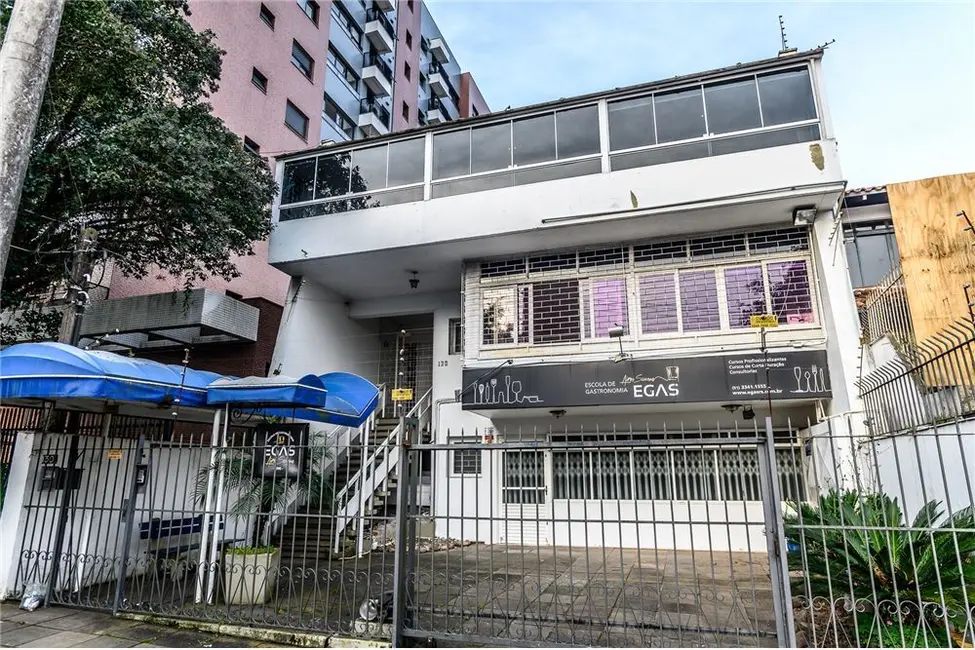 Foto 1 de Casa com 6 quartos à venda, 900m2 em Passo da Areia, Porto Alegre - RS