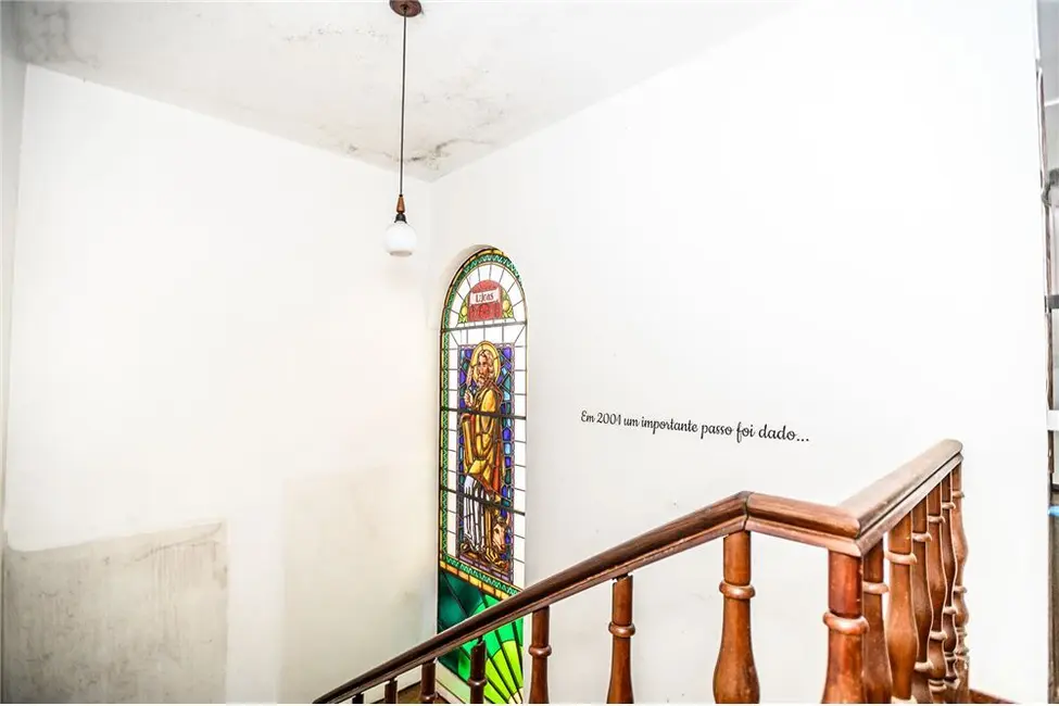 Casa com 6 quartos à venda, 900m2 em Passo da Areia, Porto Alegre - RS - imagem 6 Foto 6 de Casa com 6 quartos à venda, 900m2 em Passo da Areia, Porto Alegre - RS