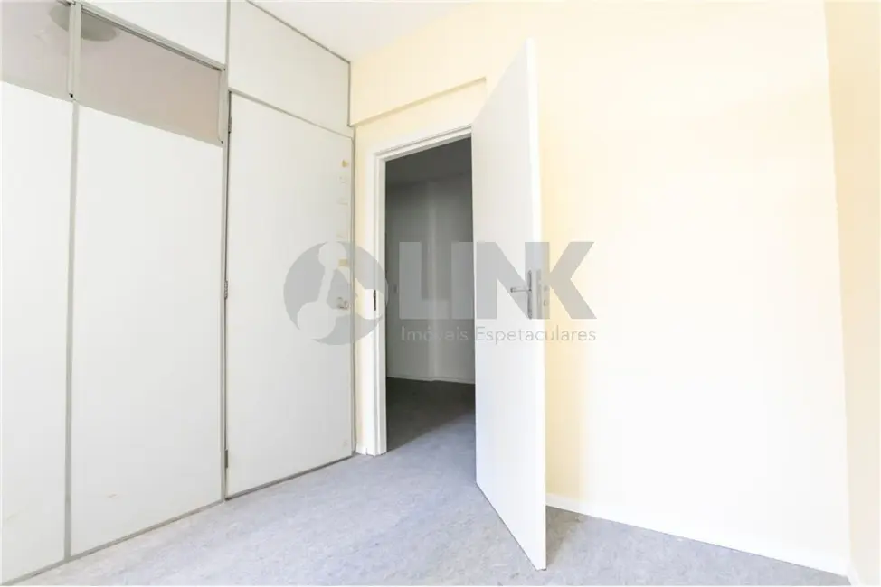 Sala Comercial à venda, 33m2 em Centro Histórico, Porto Alegre - RS - imagem 7 Foto 7 de Sala Comercial à venda, 33m2 em Centro Histórico, Porto Alegre - RS