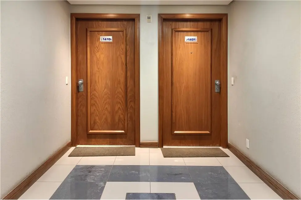 Foto 7 de Sala Comercial à venda, 37m2 em Praia de Belas, Porto Alegre - RS