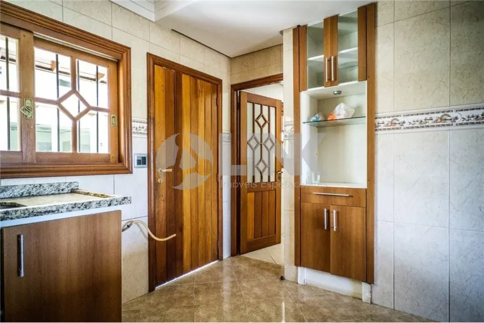 Casa com 3 quartos à venda, 260m2 em Parque Santa Fé, Porto Alegre - RS - imagem 9 Foto 9 de Casa com 3 quartos à venda, 260m2 em Parque Santa Fé, Porto Alegre - RS