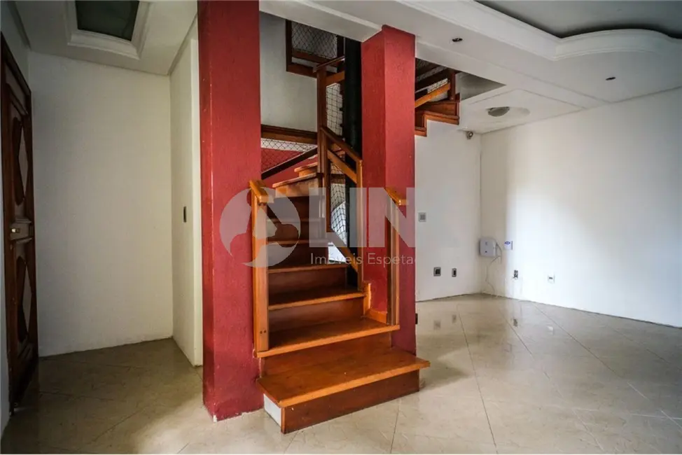 Casa com 3 quartos à venda, 260m2 em Parque Santa Fé, Porto Alegre - RS - imagem 6 Foto 6 de Casa com 3 quartos à venda, 260m2 em Parque Santa Fé, Porto Alegre - RS