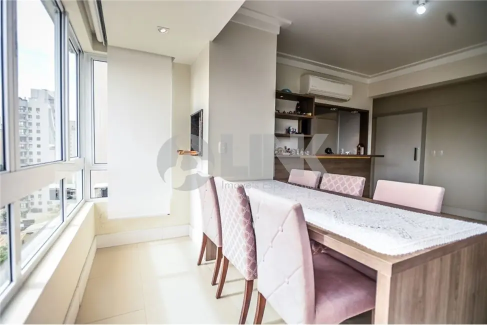 Foto 4 de Apartamento com 2 quartos à venda, 101m2 em Boa Vista, Porto Alegre - RS