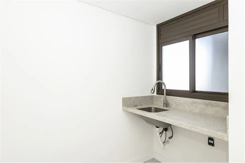 Foto 2 de Apartamento com 3 quartos à venda, 109m2 em Chácara das Pedras, Porto Alegre - RS