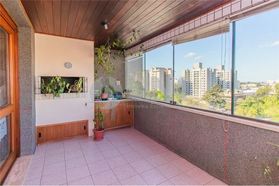 Foto 8 de Apartamento com 3 quartos à venda, 281m2 em Cristo Redentor, Porto Alegre - RS