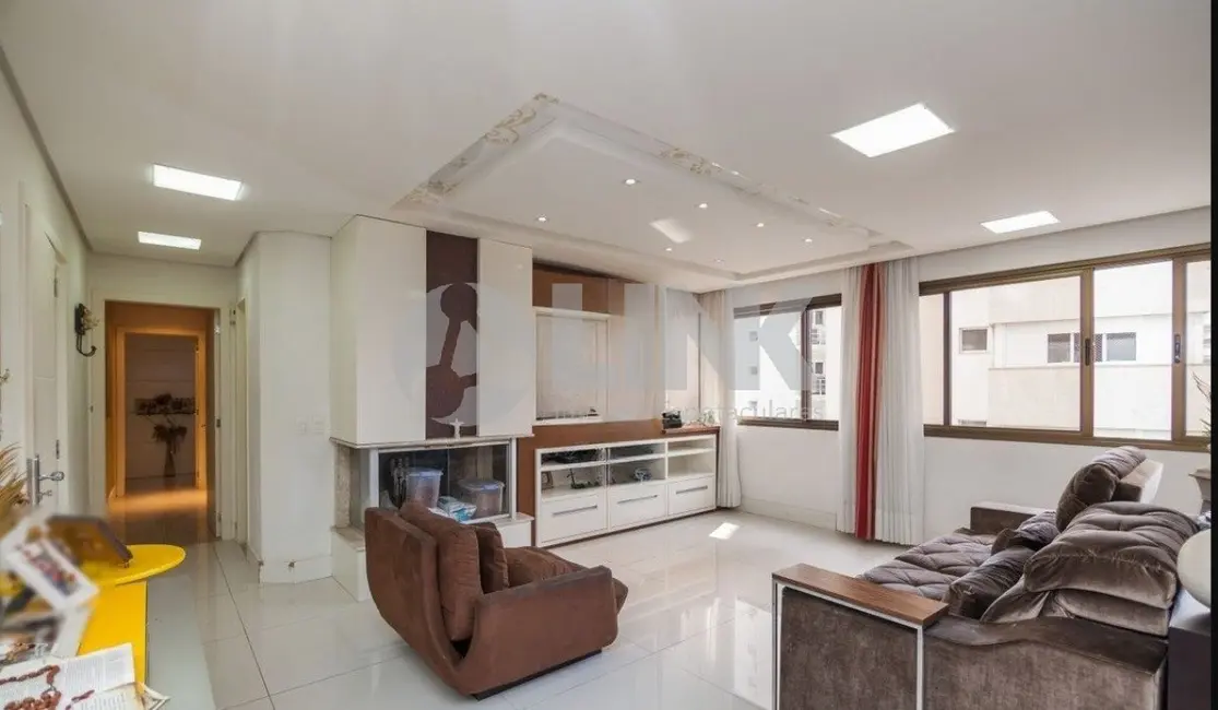 Foto 3 de Apartamento com 3 quartos à venda, 157m2 em Bela Vista, Porto Alegre - RS