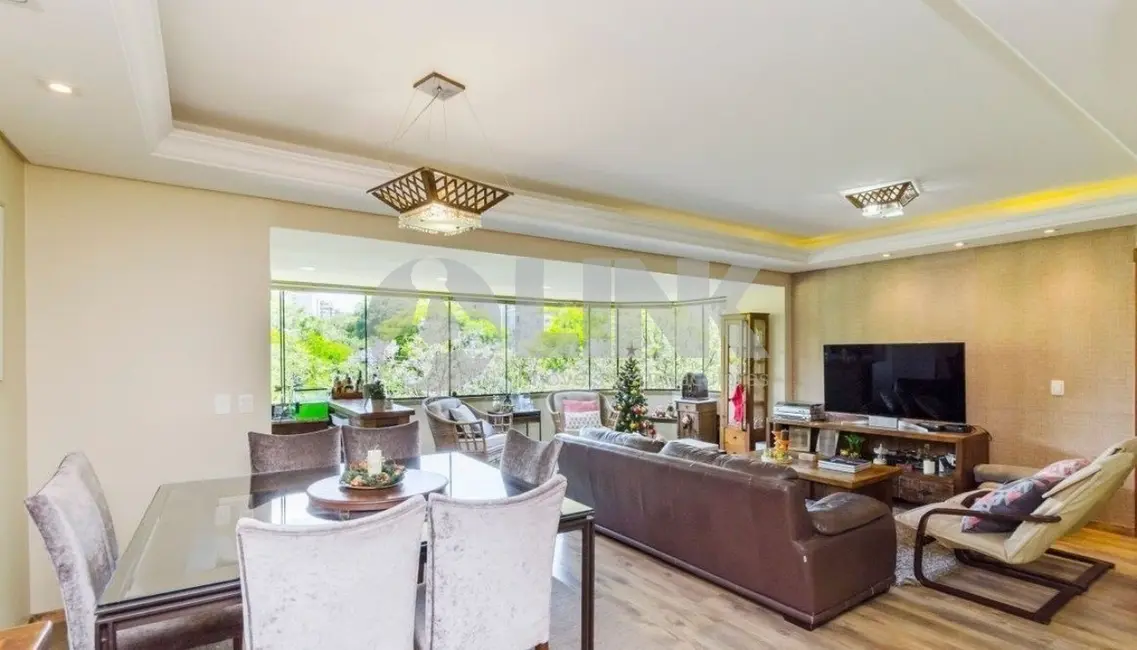 Foto 2 de Apartamento com 3 quartos à venda, 124m2 em Petrópolis, Porto Alegre - RS