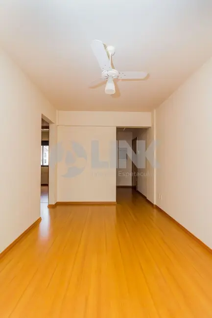 Apartamento com 2 quartos à venda, 54m2 em Independência, Porto Alegre - RS - imagem 5 Foto 5 de Apartamento com 2 quartos à venda, 54m2 em Independência, Porto Alegre - RS
