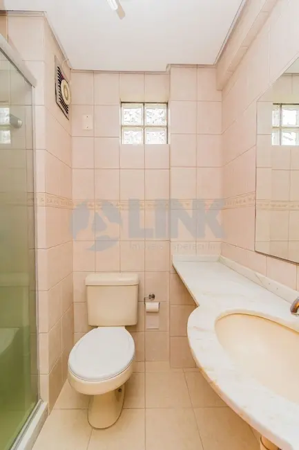 Apartamento com 2 quartos à venda, 54m2 em Independência, Porto Alegre - RS - imagem 9 Foto 9 de Apartamento com 2 quartos à venda, 54m2 em Independência, Porto Alegre - RS