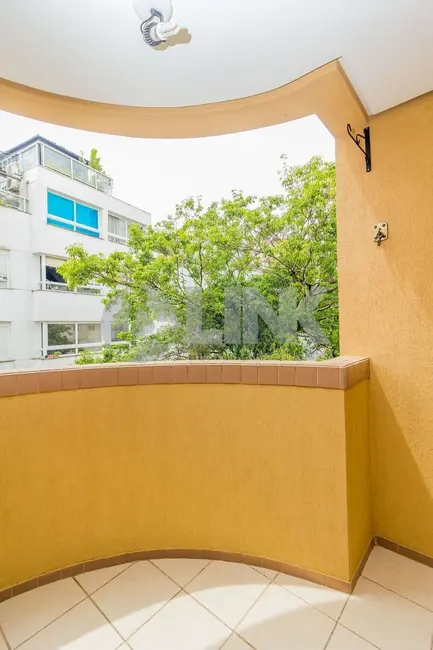 Apartamento com 2 quartos à venda, 54m2 em Independência, Porto Alegre - RS - imagem 8 Foto 8 de Apartamento com 2 quartos à venda, 54m2 em Independência, Porto Alegre - RS