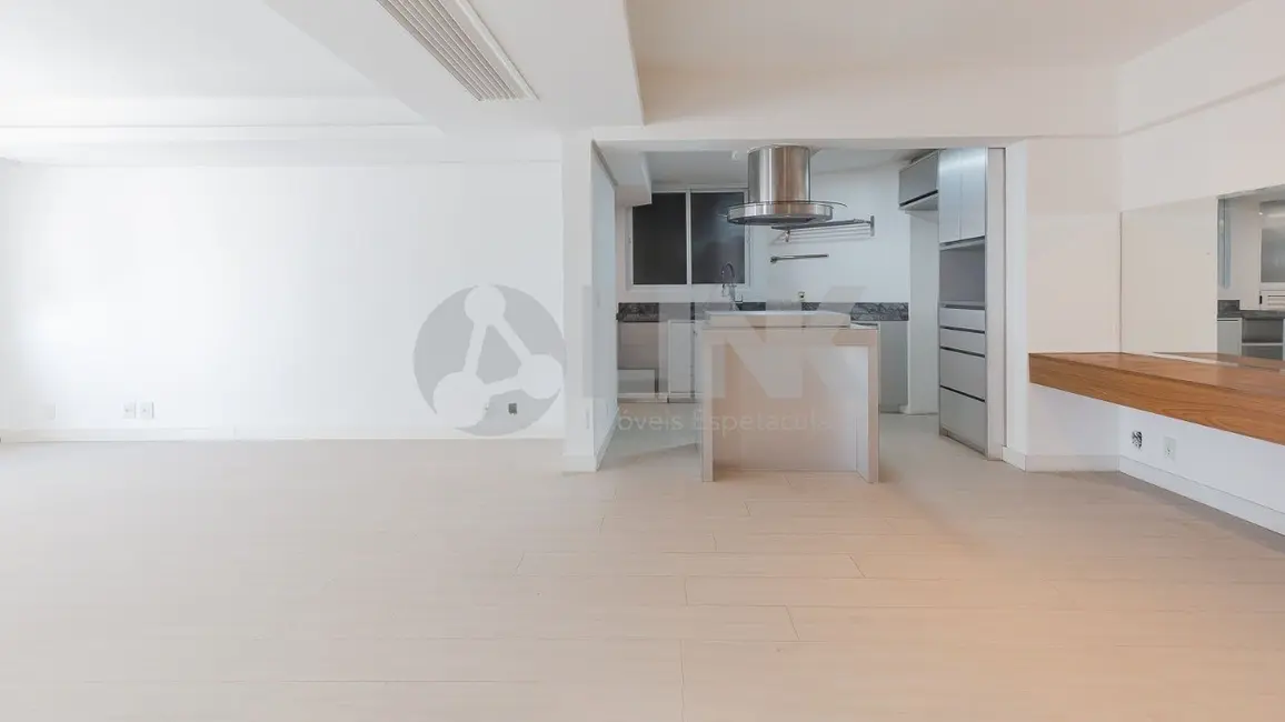 Foto 3 de Apartamento com 3 quartos à venda, 102m2 em Moinhos de Vento, Porto Alegre - RS