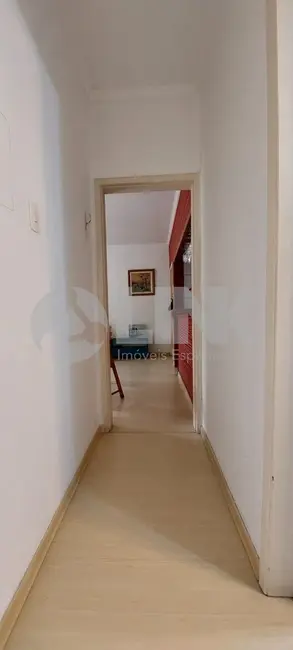 Apartamento com 3 quartos à venda, 110m2 em Moinhos de Vento, Porto Alegre - RS - imagem 8 Foto 8 de Apartamento com 3 quartos à venda, 110m2 em Moinhos de Vento, Porto Alegre - RS