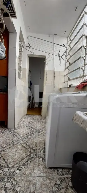Apartamento com 3 quartos à venda, 110m2 em Moinhos de Vento, Porto Alegre - RS - imagem 7 Foto 7 de Apartamento com 3 quartos à venda, 110m2 em Moinhos de Vento, Porto Alegre - RS