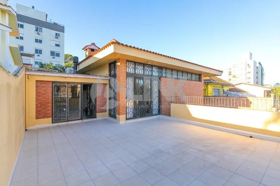 Foto 1 de Casa com 3 quartos à venda, 234m2 em Petrópolis, Porto Alegre - RS