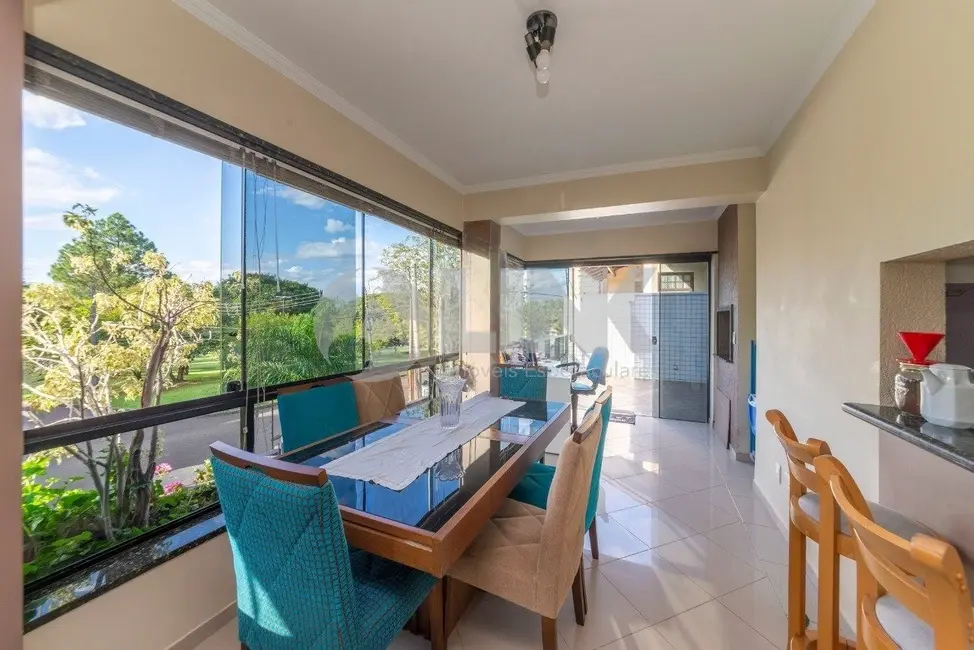 Foto 8 de Apartamento com 3 quartos à venda, 170m2 em Jardim Itu, Porto Alegre - RS