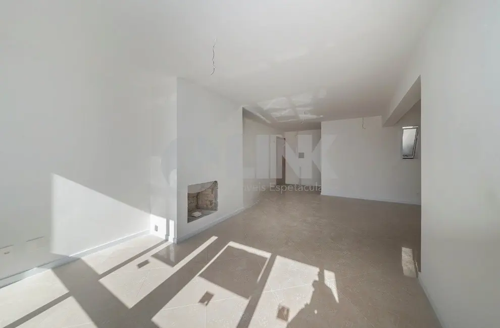 Apartamento com 3 quartos à venda, 116m2 em Passo da Areia, Porto Alegre - RS - imagem 7 Foto 7 de Apartamento com 3 quartos à venda, 116m2 em Passo da Areia, Porto Alegre - RS