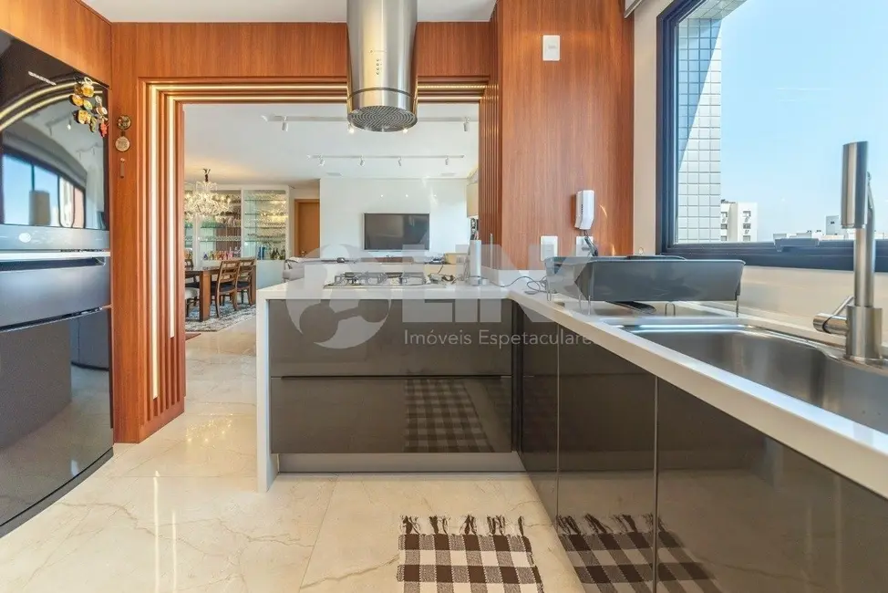 Foto 4 de Apartamento com 3 quartos à venda, 102m2 em Passo da Areia, Porto Alegre - RS