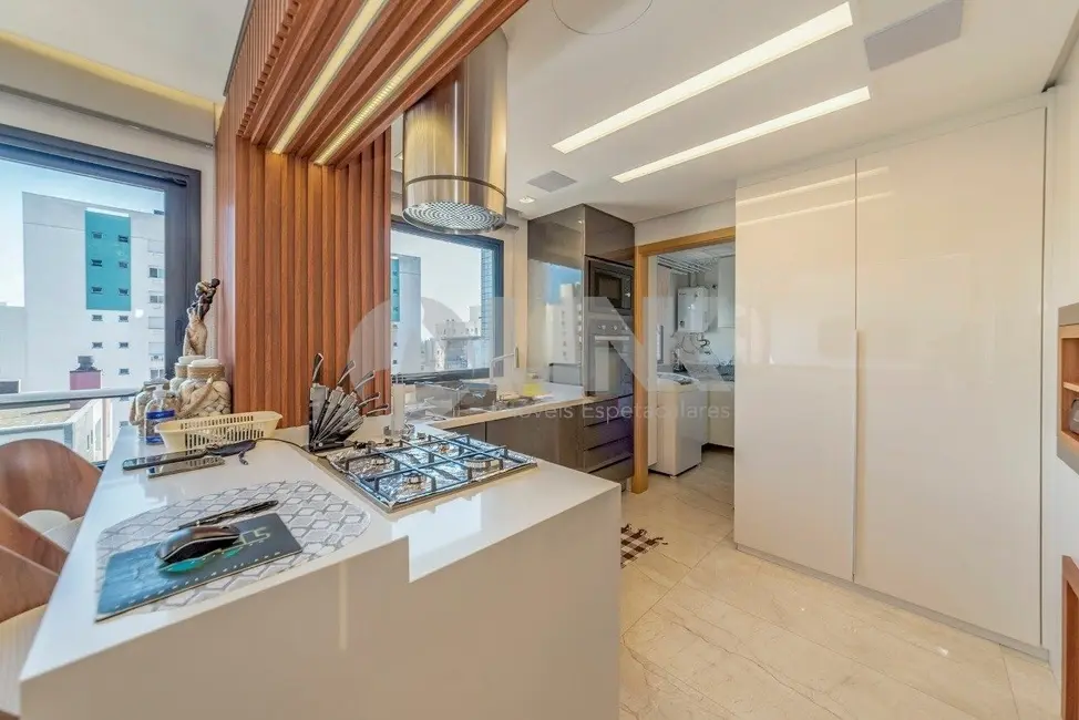 Foto 5 de Apartamento com 3 quartos à venda, 102m2 em Passo da Areia, Porto Alegre - RS